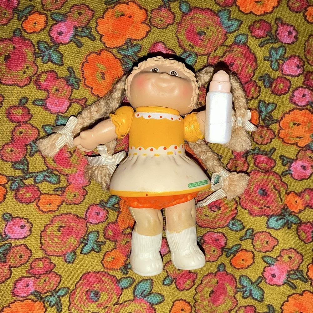 Vtg Cabbage Patch Kids GIRL Blonde Braids FIGURE  Bottle Figure 3" 80s 1984‎